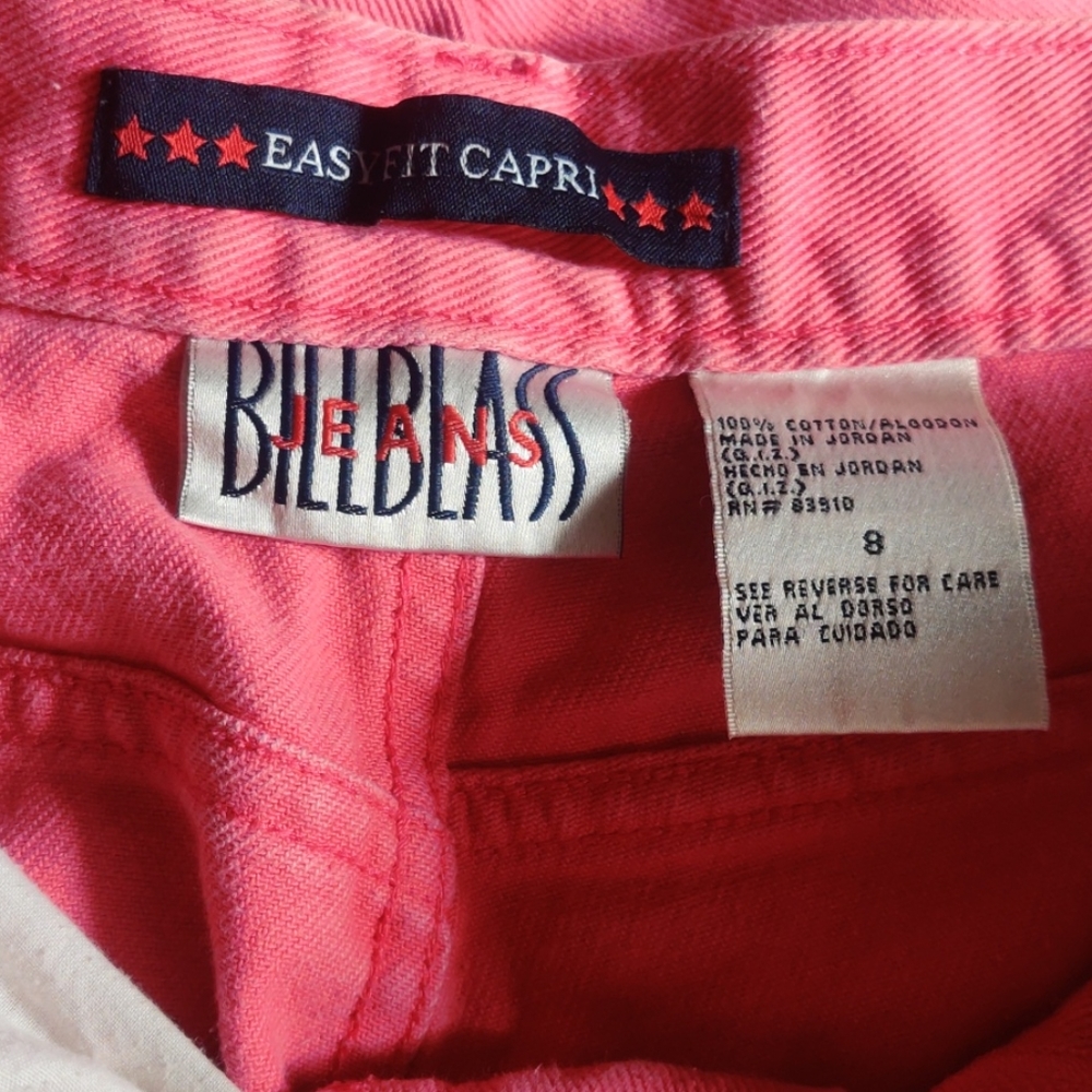 Bill Blass denim Capris - Picture 4 of 4